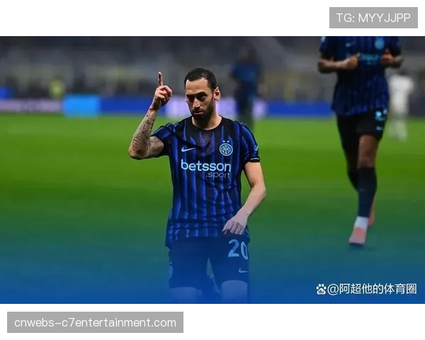 战报:国际米兰3-1击败罗马,恰尔汗奥卢任意球世界波 战报:国际米兰3-1击败罗马,恰尔汗奥卢任意球世界波